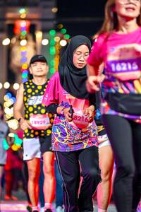 BIB: 18929, 8216, 16215
                            <button type="button" onclick="openModal(24688419)" class="btn btn-primary btn-sm float-right btn-popup" data-toggle="modal" data-target=".modal-high-quality">
                        <i class="fas fa-shopping-cart"></i> Add to Cart
                    </button>
                                            <button type="button" onclick="isThisMe(24688419, true)" class="btn btn-success btn-sm float-right btn-popup btn-isme hidden" data-toggle="tooltip" data-placement="bottom" title="นี่คือรูปของคุณใช่ไหม คลิกที่นี่เพื่อเอาเข้าอัลบั้ม">
                        <i class="fas fa-plus"></i> Add to album
                    </button>
                    <button type="button" onclick="isThisMe(24688419, false)" class="btn btn-warning btn-sm float-right btn-popup btn-isnotme hidden">
                        <i class="fas fa-ban"></i> Remove from album
                    </button>